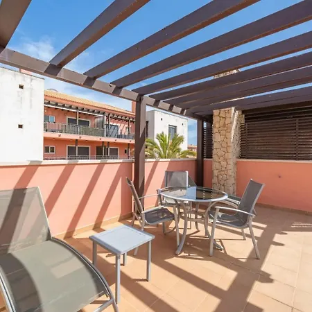 Sunlit Terraces And Pool In Vilamoura By Hostwise Vakantiehuis